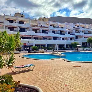 los-cristianos-1-bed-near-el-mirador.in-canary-islands.com/